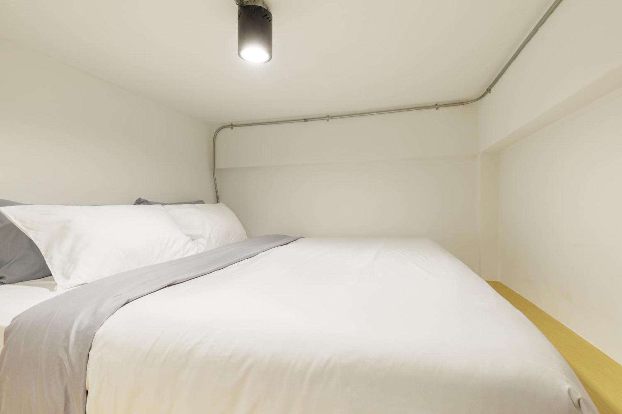 Wabisabi Bangkok 3 Min To Train Station Hotel Luaran gambar